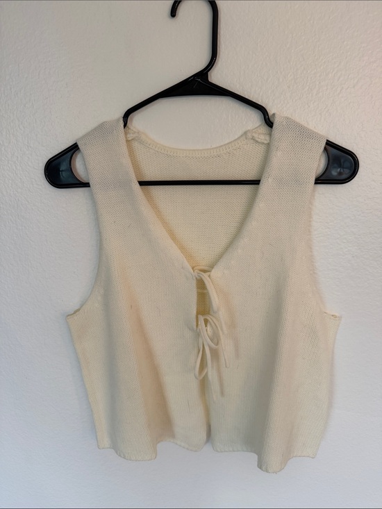 Commense Other - Commense Cream Knit Tie-Front Tank
